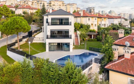 7+2 Luxury Villa For Sale in Bahcesehir Isparta Tower