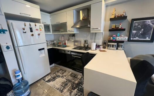 Beylikduzu Luxury 1+1 Apartment