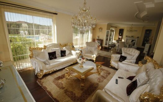 Luxury 8+2 Villa For Sale in Buyukcekmece