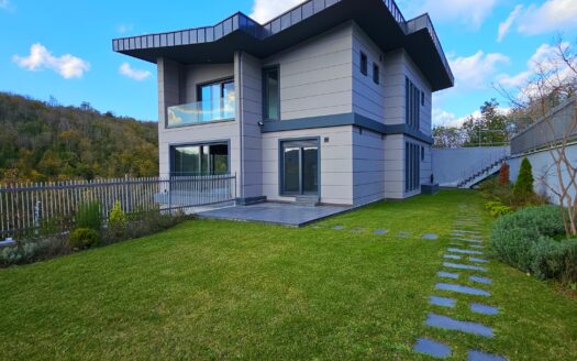 6+1 Luxury Villa For Sale in Sile