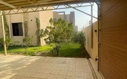 For Sale 6+5 Rooms Villa in Saudi Arabia Riyadh