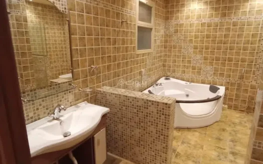 For Sale 9+5 Rooms Villa in Saudi Arabia Riyadh