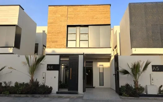 For Sale 6+5 Rooms Villa in Saudi Arabia Riyadh