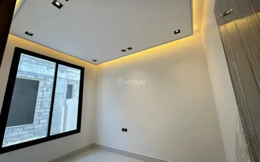 For Sale 5+4 Rooms Villa in Saudi Arabia Riyadh
